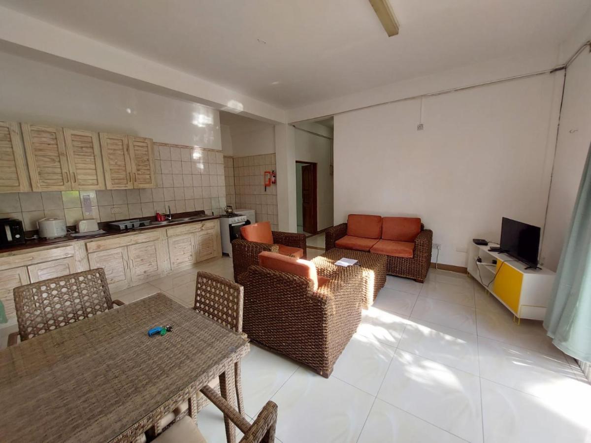 Beau Vallon Villa Self Catering With Pool מראה חיצוני תמונה