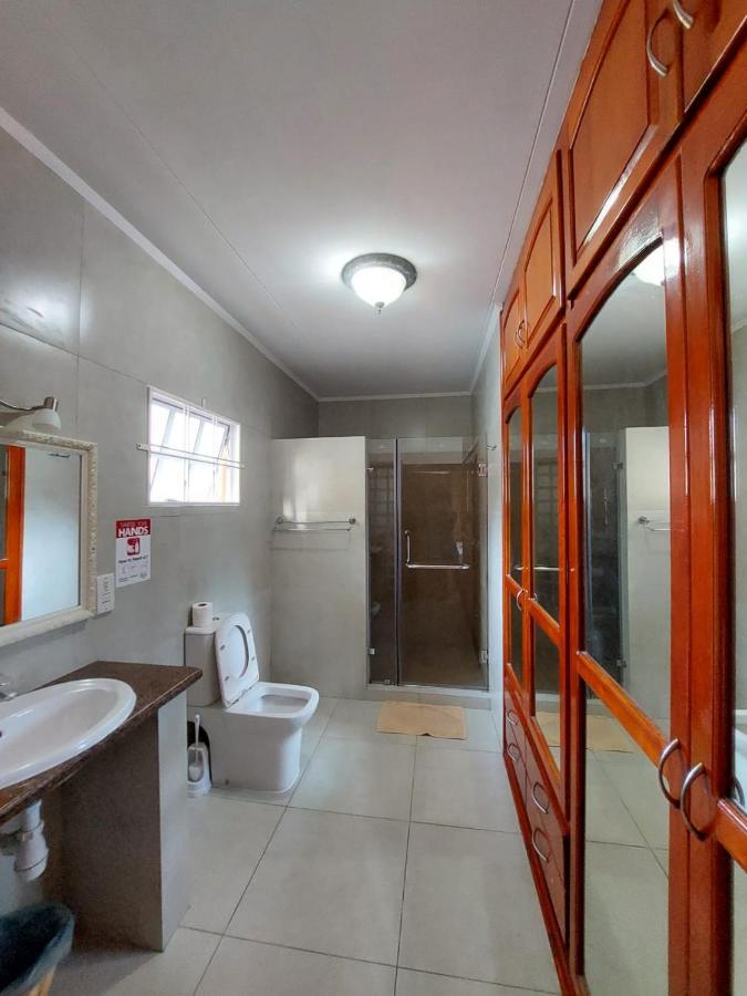 Beau Vallon Villa Self Catering With Pool מראה חיצוני תמונה