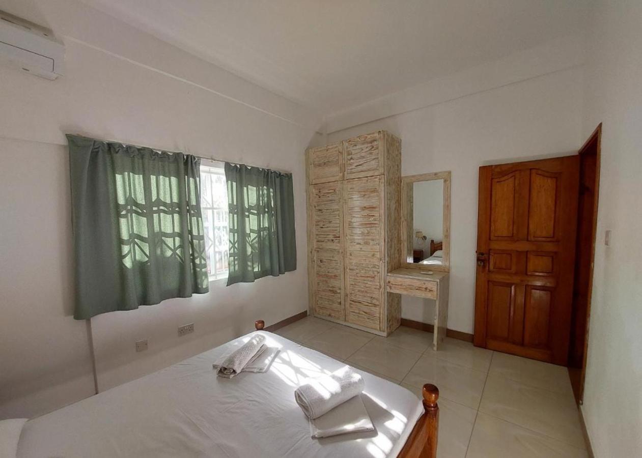 Beau Vallon Villa Self Catering With Pool מראה חיצוני תמונה