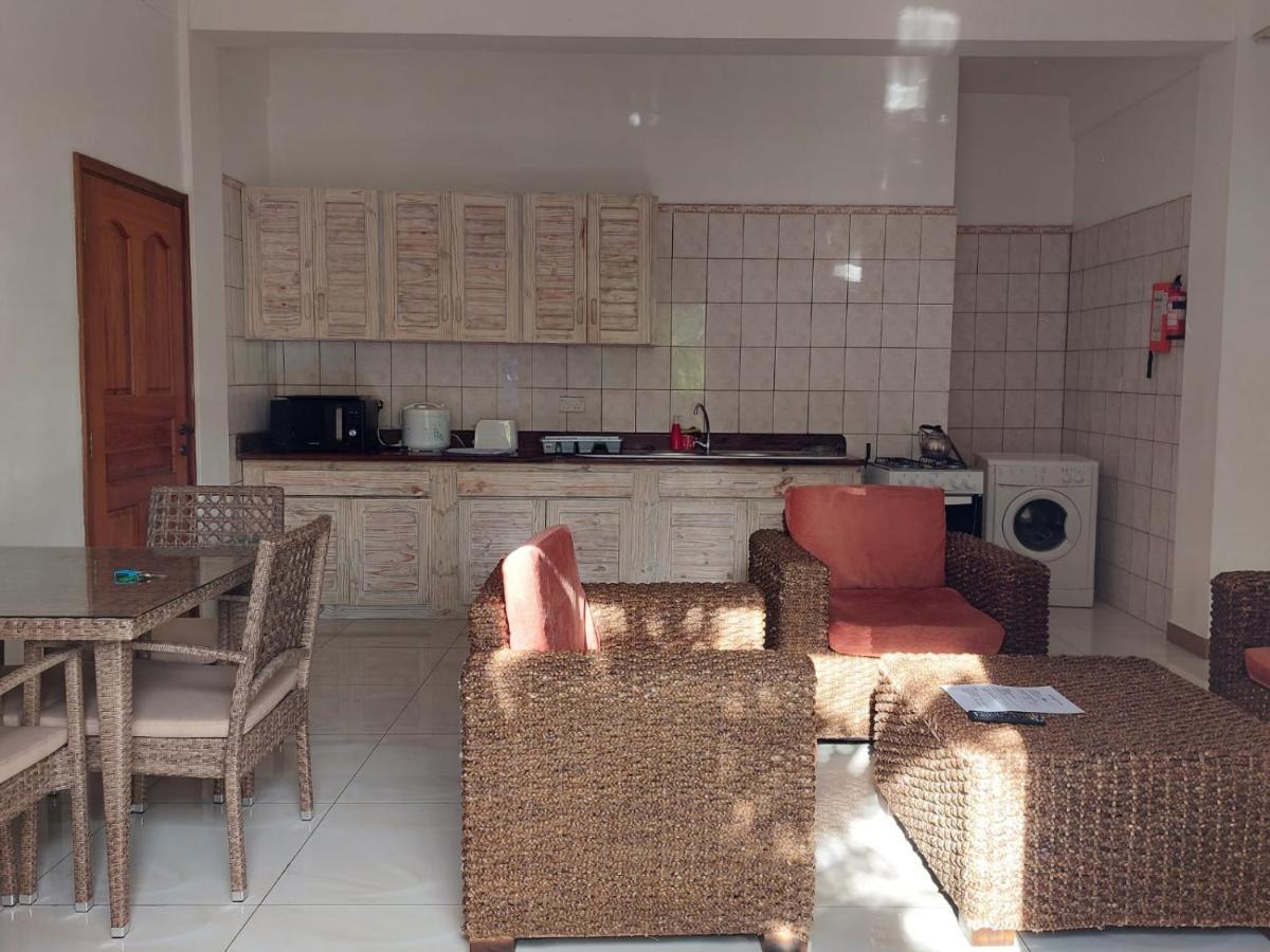 Beau Vallon Villa Self Catering With Pool מראה חיצוני תמונה