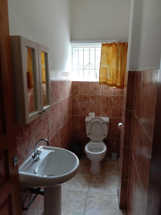 Beau Vallon Villa Self Catering With Pool מראה חיצוני תמונה